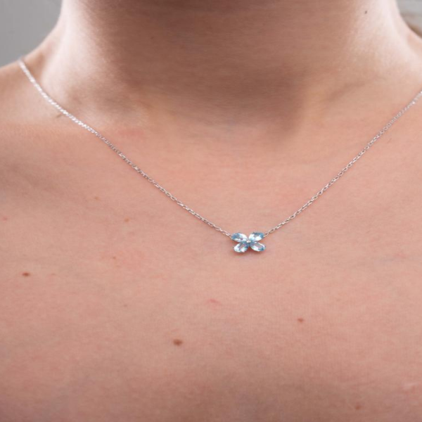 14K Gold Natural Aquamarine Flower Necklace