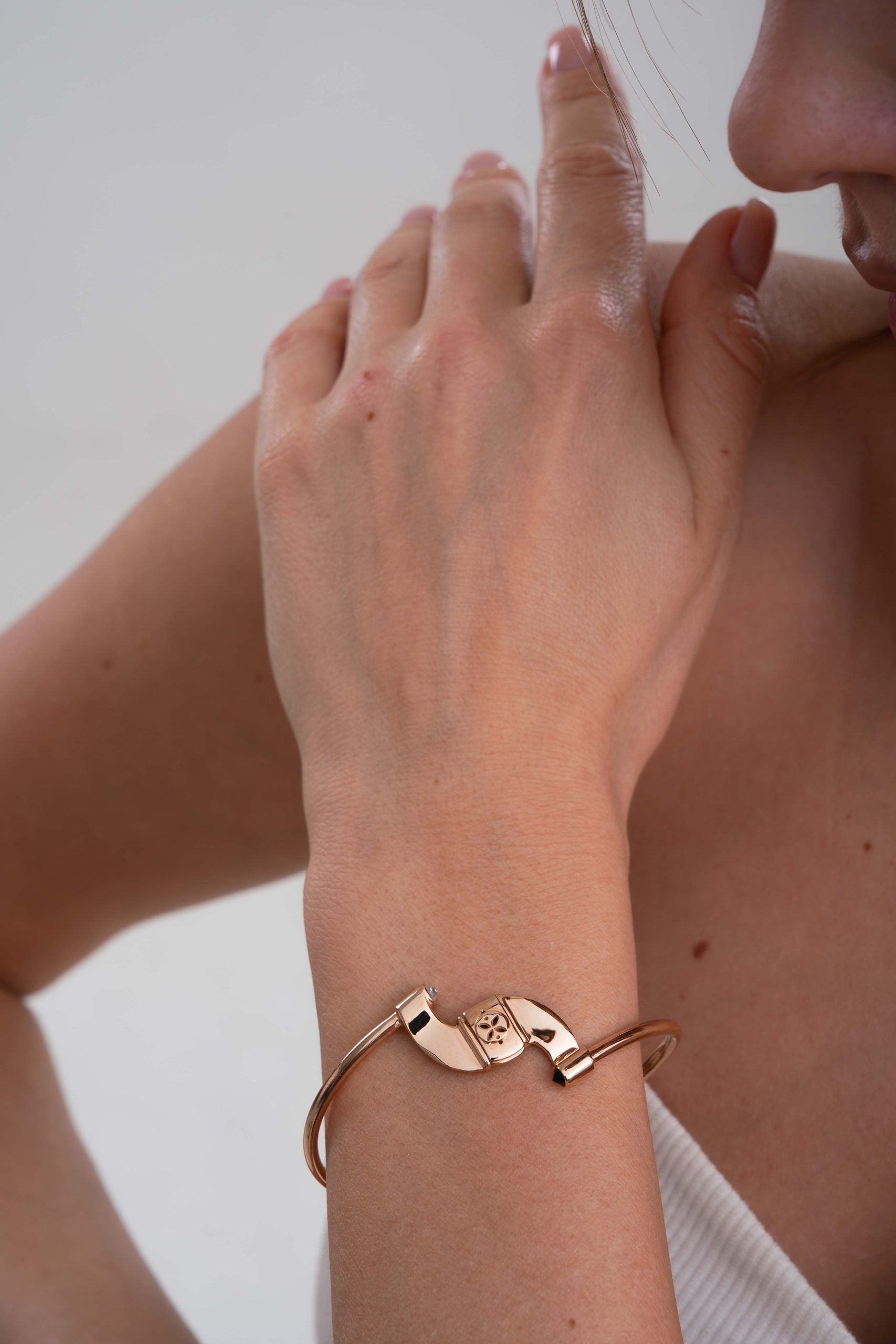 14K Yellow Gold Lab-Grown Diamond Belt Buckle Bracelet