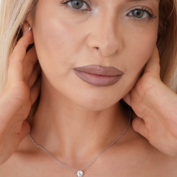Amoréa Diamond Necklace